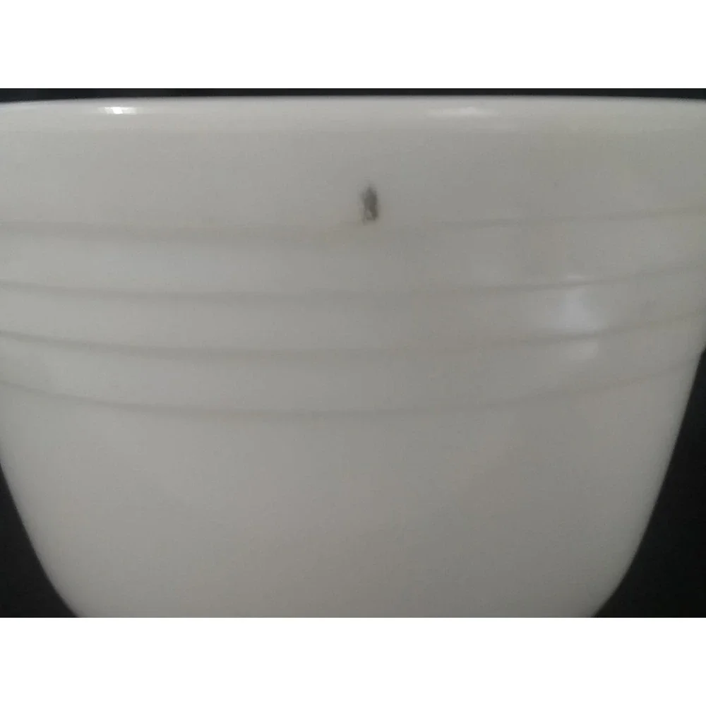 Small Mixing Bowl Ribbed Milk Glass Pour Spout 6.5 Inch‎ Diameter Vintage READ